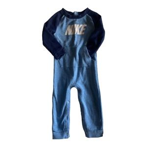 EUC. NIKE Boys Navy Blue/Carolina Blue Footless Jumpsuit Onsie One Piece Romper